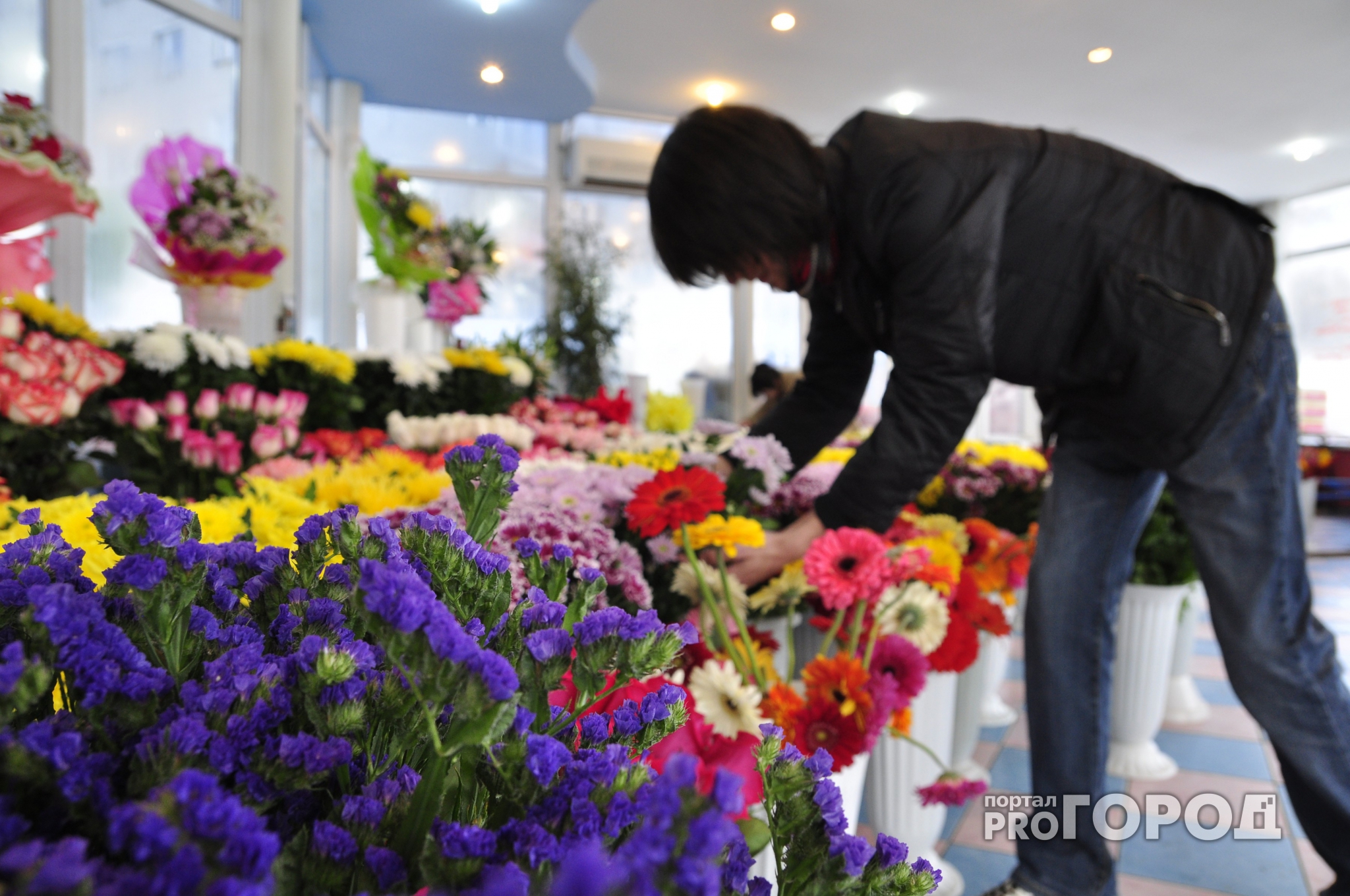 В Новочебоксарске подросток сдал полиции своего друга, с которым обокрал цветочный магазин