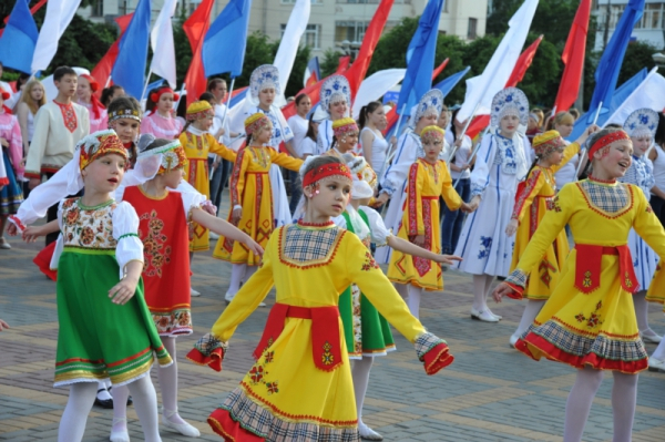 День России в Чебоксарах завершится молодежной дискотекой
