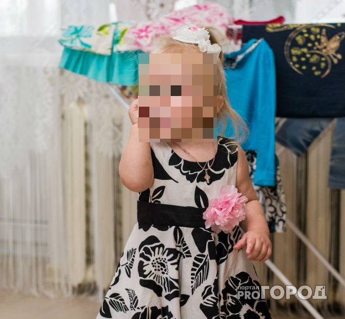В Чебоксарах в День России два маленьких ребенка оказались запертыми в квартире