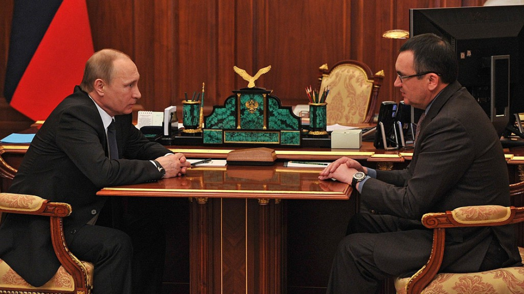 Путин приказал наградить орденом первого президента Чувашии
