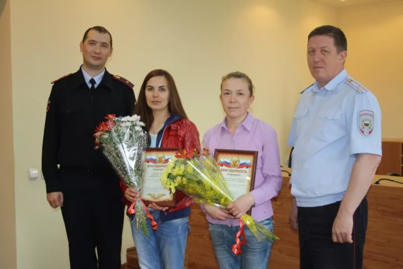 Фото к статье: В Чебоксарах продавщицы помогли полицейским задержать вора