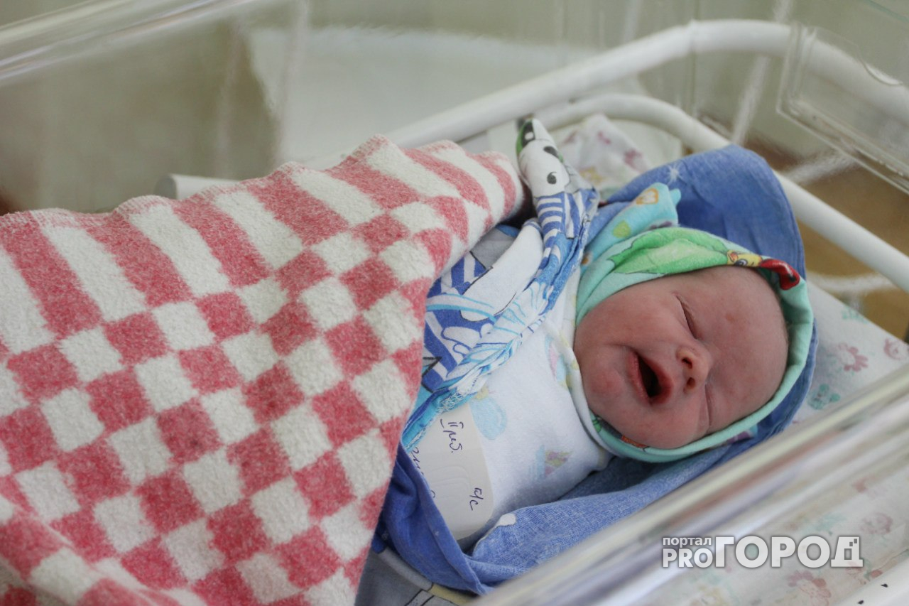 В Новочебоксарске юбилейного новорожденного назвали "стойким" именем