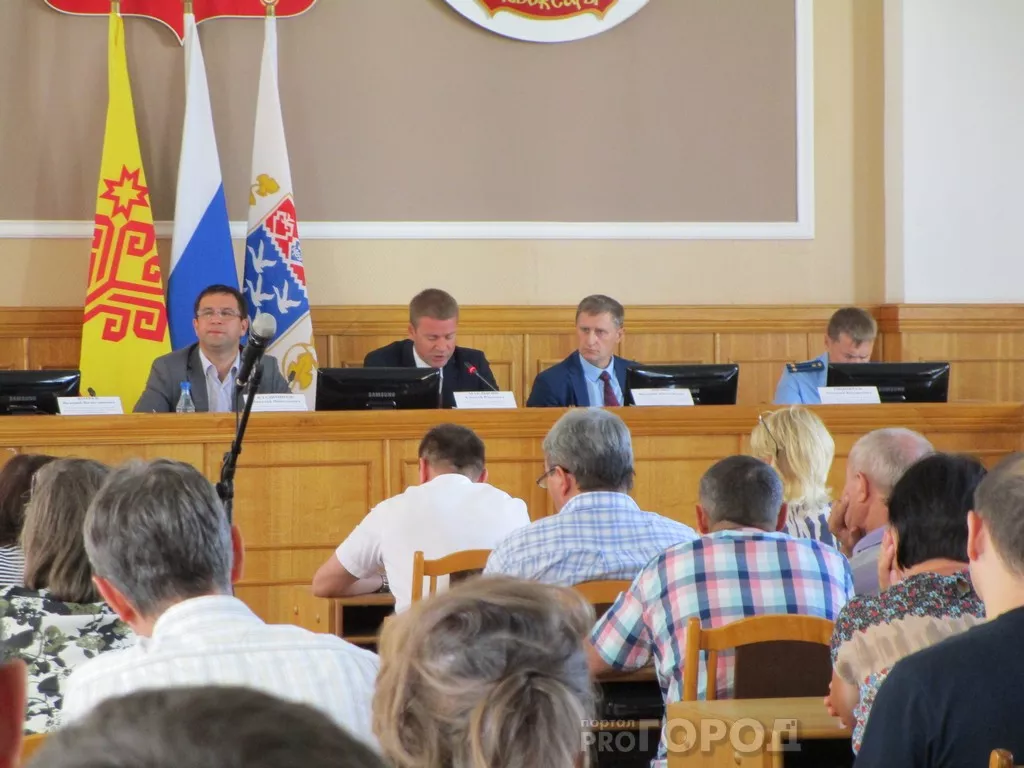 Фото к статье: Жители Чебоксар против власти: нужны ли городу маршрутки?