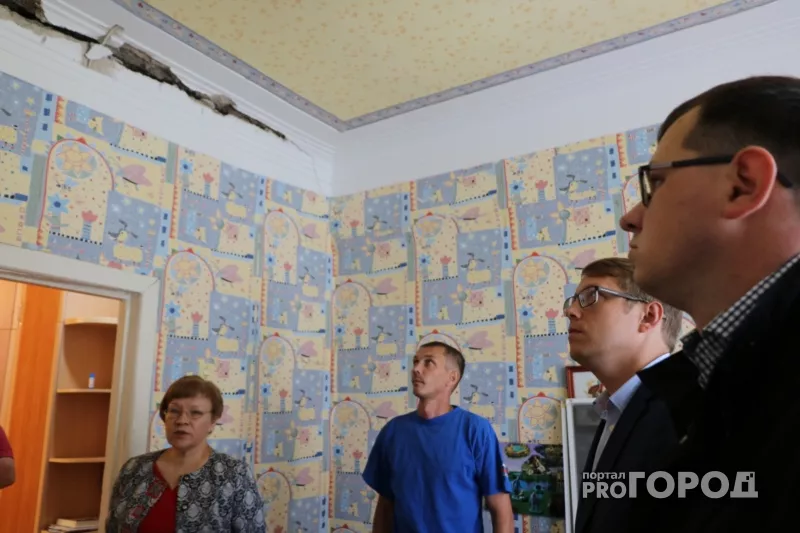 Фото к статье: В Канаше рассказали, почему в жилом доме могла треснуть стена