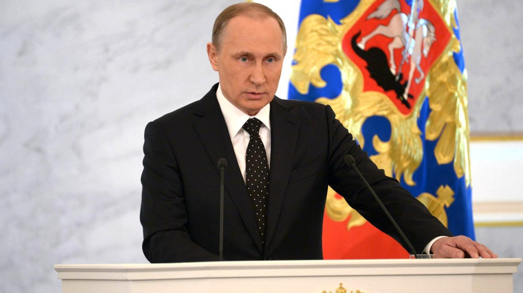 Путин подписал закон об оплате общедомовых услуг