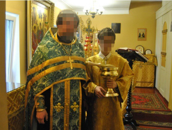 Ленинградского священника подозревают в сутенерстве