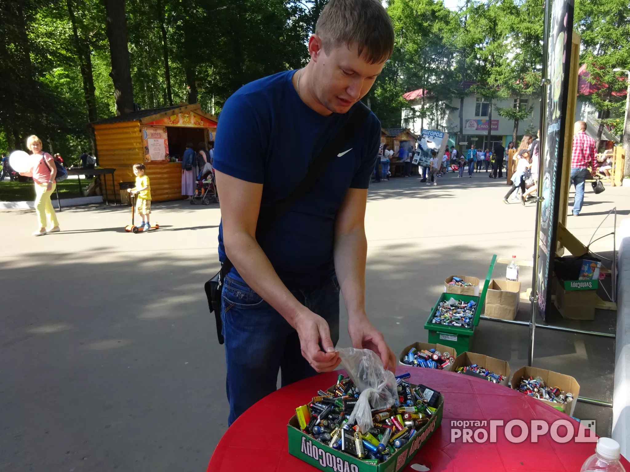Фото к статье: В Чебоксарах в Лакреевском лесу прошел экологический праздник