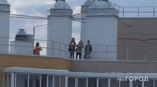 В Новочебоксарске подростки гуляют по крышам высоток и делают селфи