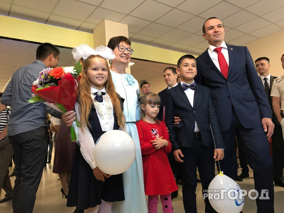 Игнатьев торжественно открыл самую большую школу №1 в Чебоксарах