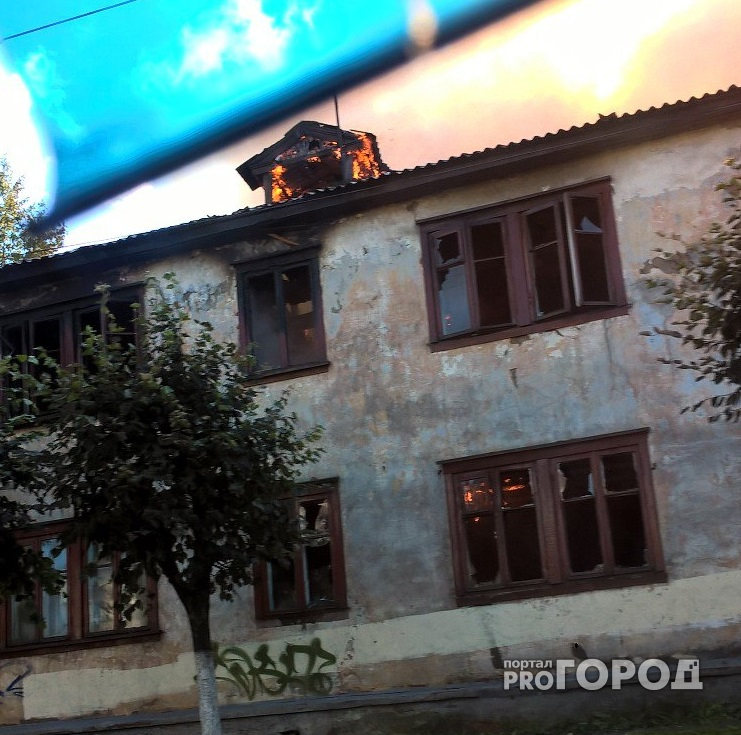 На «Богданке» в Чебоксарах снова горит барак