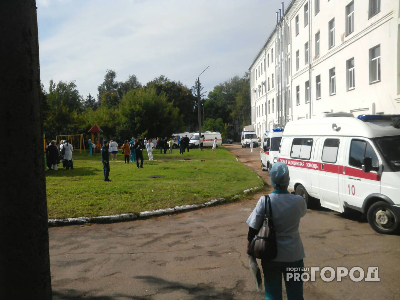 В Чебоксарах из больницы эвакуировали 126 детей
