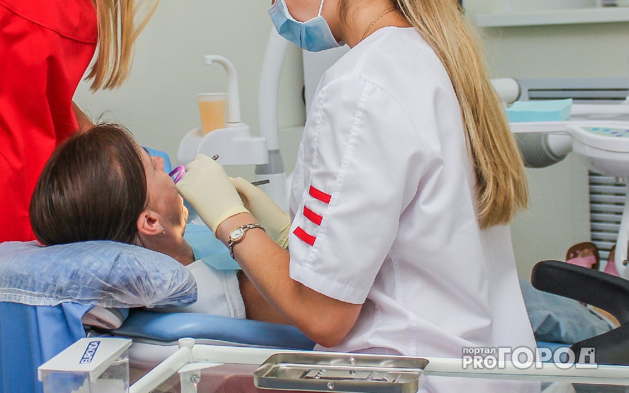 В Чебоксарах объявили большие скидки на чистку зубов и лечение кариеса
