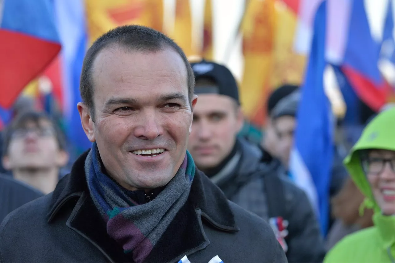 Фото к статье: Игнатьев: "Работодатели агропромышленного комплекса готовы платить от 50 до 150 тысяч рублей"