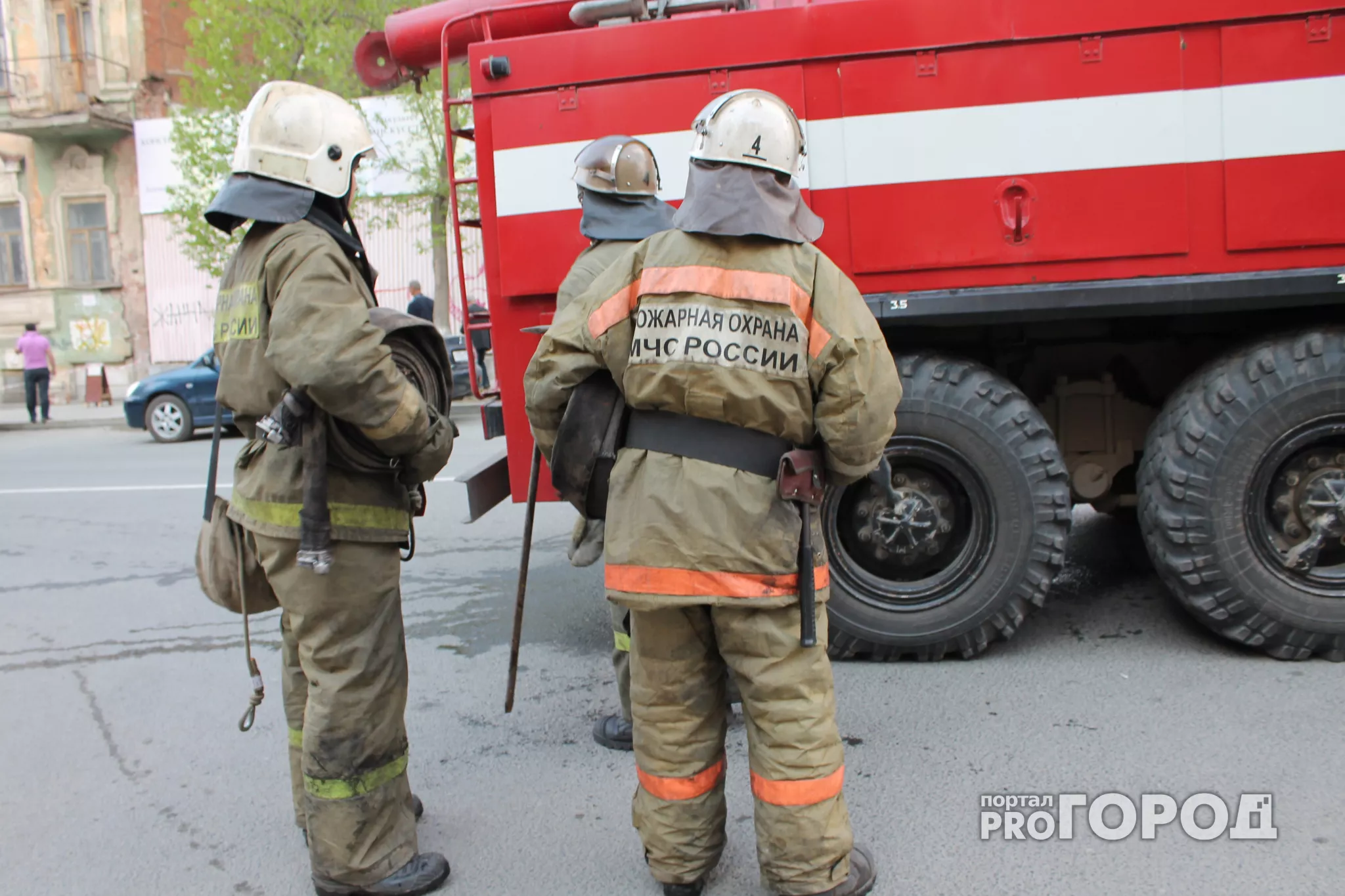 Фото к статье: В Новочебоксарске гибелью неизвестного в пожаре занялся Следственный комитет