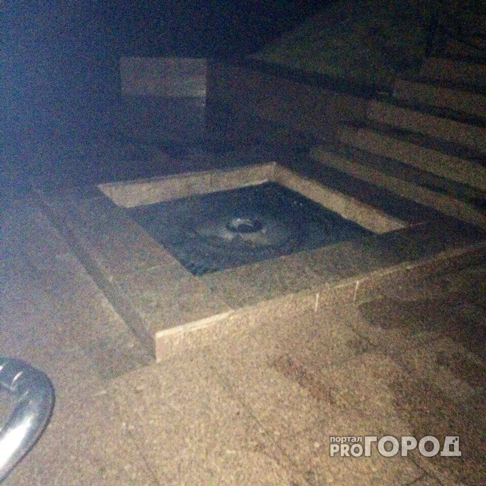 Фото к статье: В Чебоксарах погас Вечный огонь