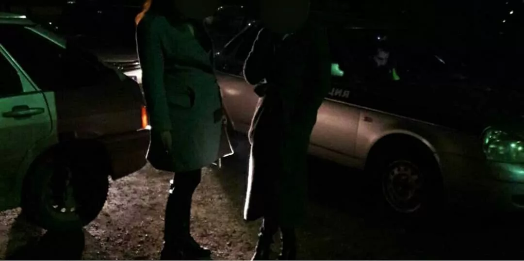 Фото к статье: В Чебоксарах пьяная девушка без прав протаранила две машины
