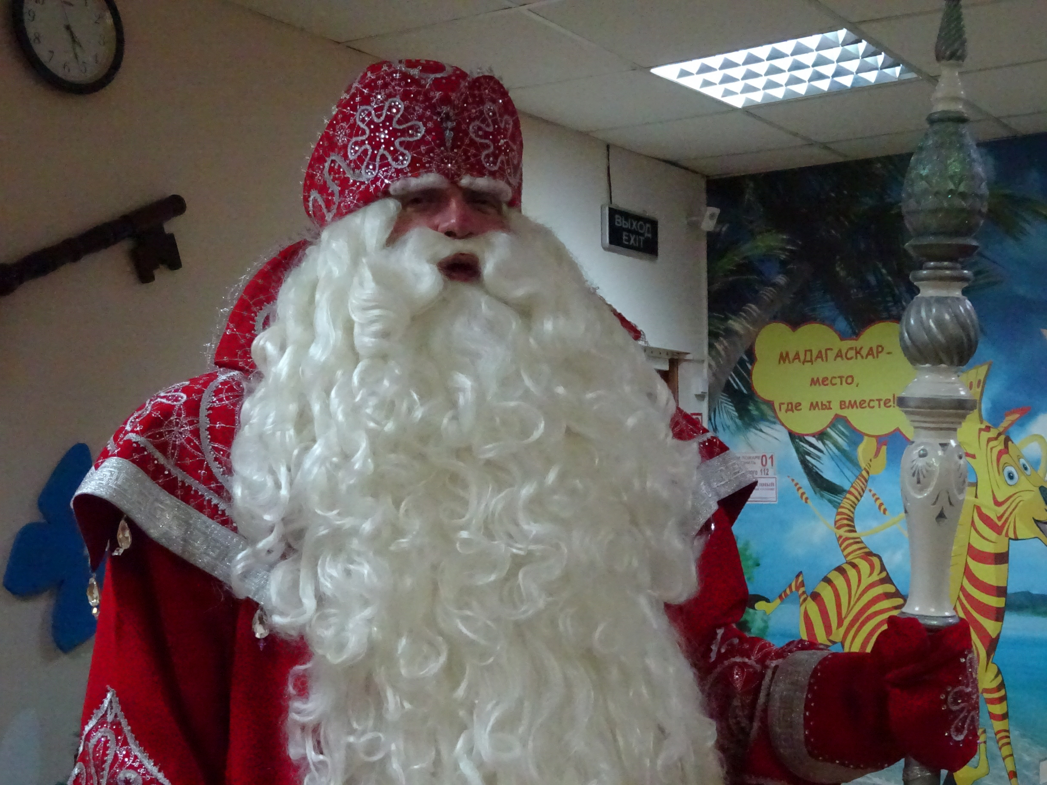 В Чебоксарах главный Дед Мороз страны обещал выучить чувашский язык