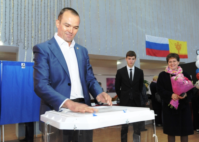 Михаил Игнатьев подписал указ о выборах президента России