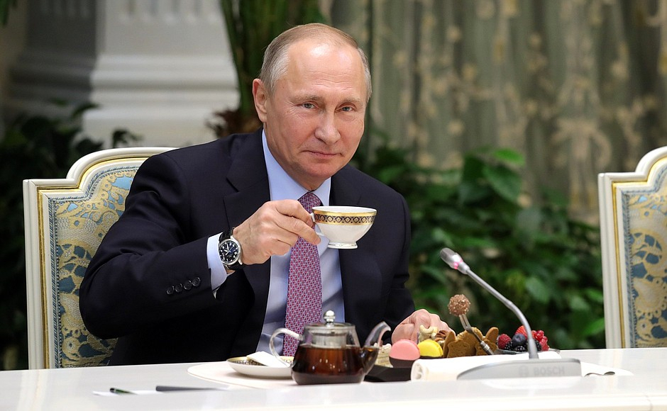 Путин предложил продлить материнский капитал и расширить его возможности