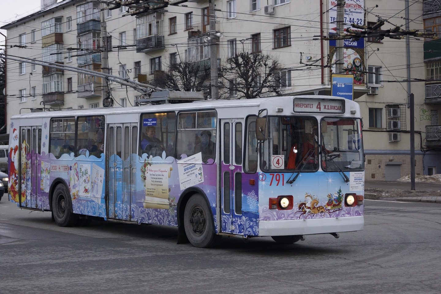 В мэрии Чебоксар подорожанием проезда спасают троллейбусное депо