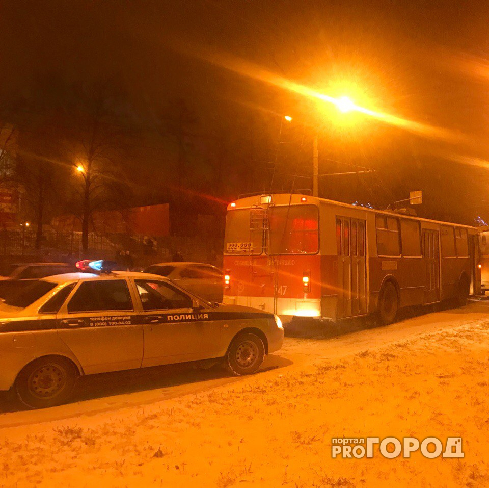 Водитель чебоксарского троллейбуса рассказал свою версию удара током пассажирки