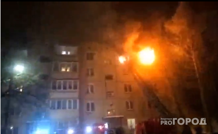 В Новочебоксарске из горящего дома эвакуировали шесть человек