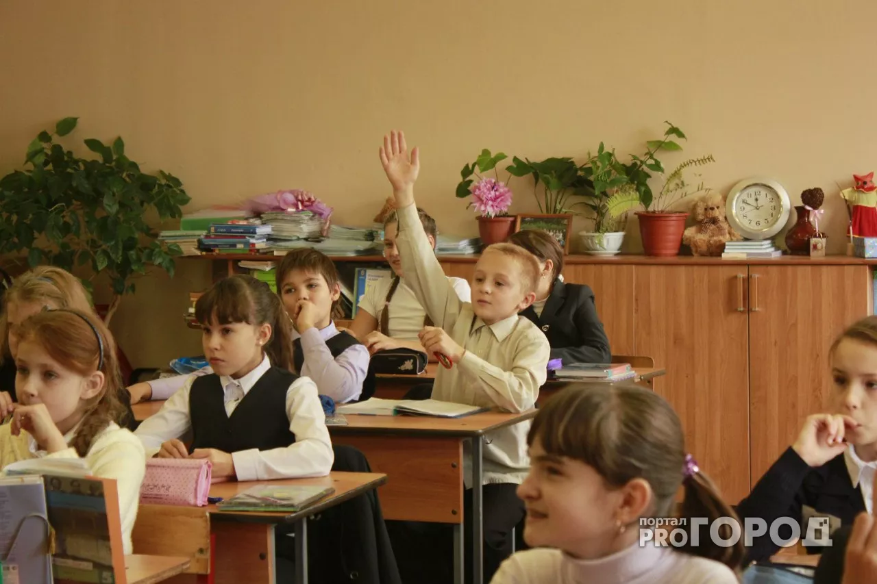 Фото к статье: В Чебоксарах еще больше школьников начнут учиться во вторую смену