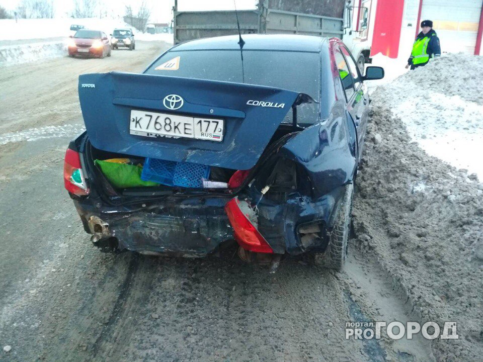 В Чебоксарах на Гагаринском мосту столкнулись 4 машины