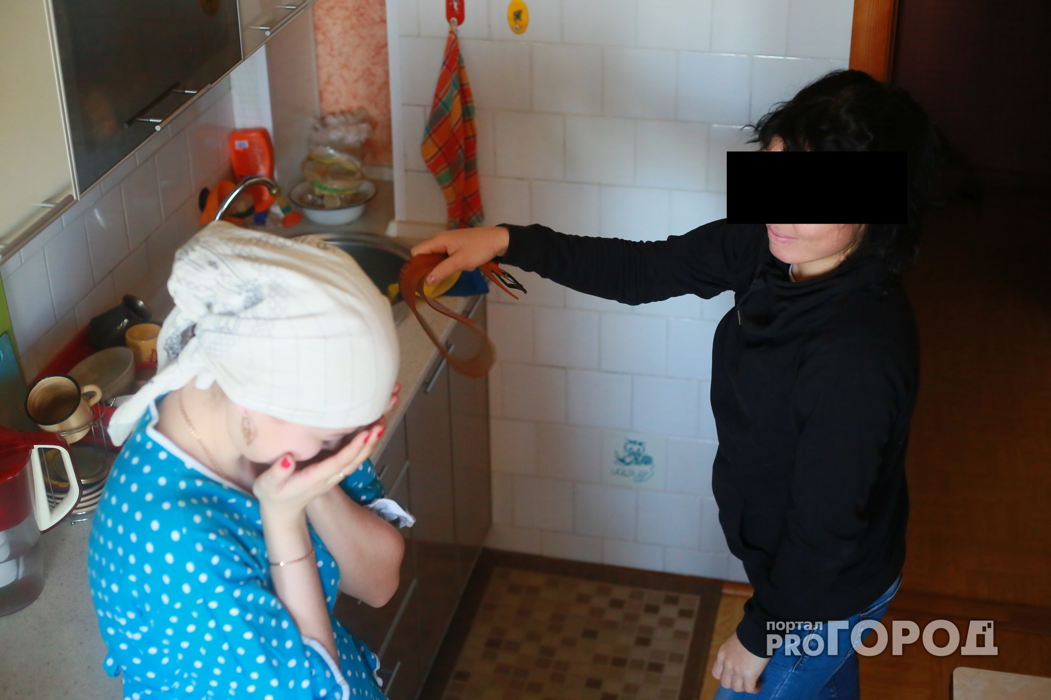 В Новочебоксарске молодая женщина до смерти забила родную мать