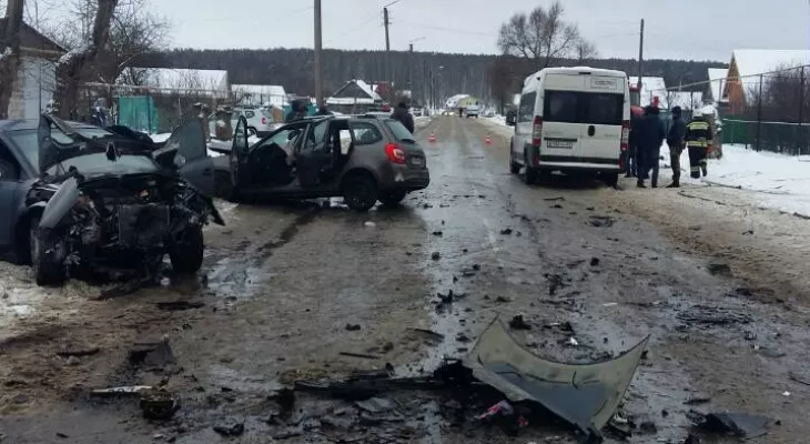 Фото к статье: В Ибресинском районе водитель пытался переложить вину в смертельном ДТП на пассажирку
