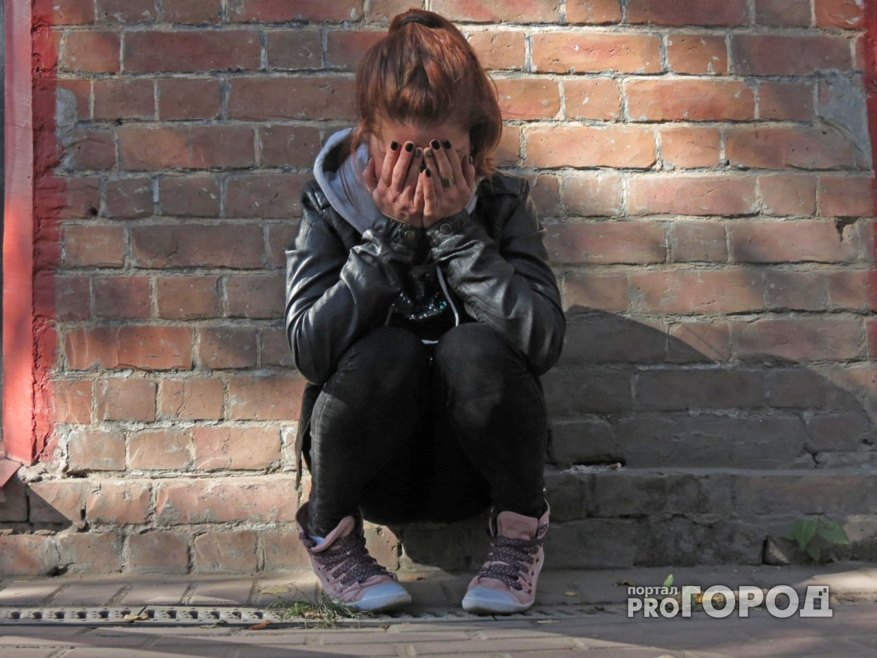 В Чувашии шантажируют подростков, выкладывающих интимные фотографии