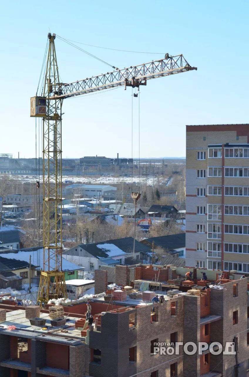 Фото к статье: Житель Чувашии упал с 17-этажного дома в Туле