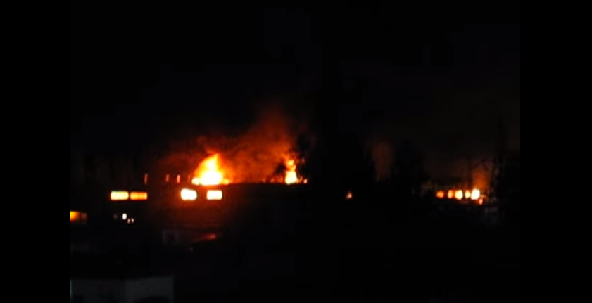 Трагедия в Кемерово напомнила о пожаре в торговом центре Чебоксар и гибели школьников в Эльбарусово
