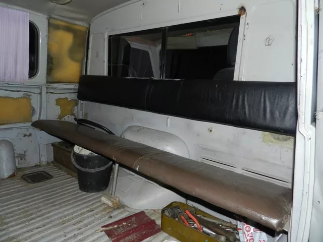Фото к статье: В Чувашии полицейский поймал с поличным автомобильных воров