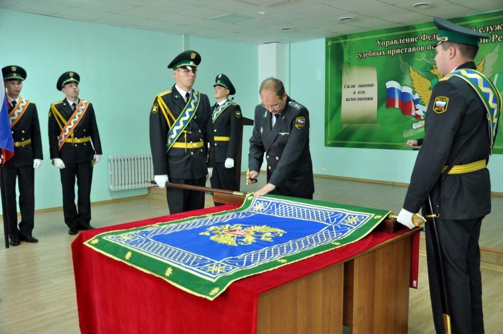У чувашских судебных приставов появилось собственное знамя