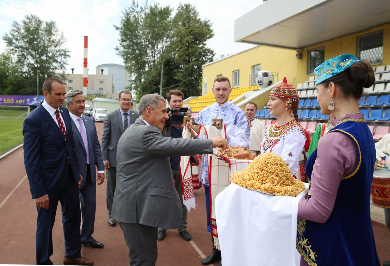 Президент Татарстана приехал на федеральный Сабантуй в Чувашию