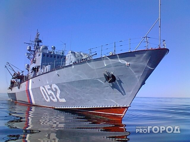 Моряк из Чувашии находится на судне в Азове, где экипаж объявил голодовку
