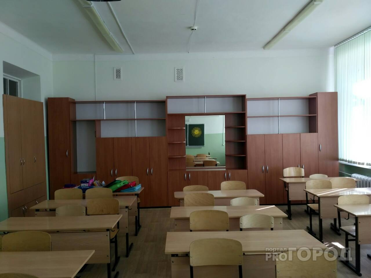 В Чебоксарах второклассники остались без кабинета, который отремонтировали их родители