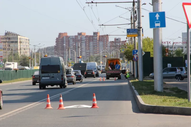 Фото к статье: В Чебоксарах появились полосы, выделенные для общественного транспорта