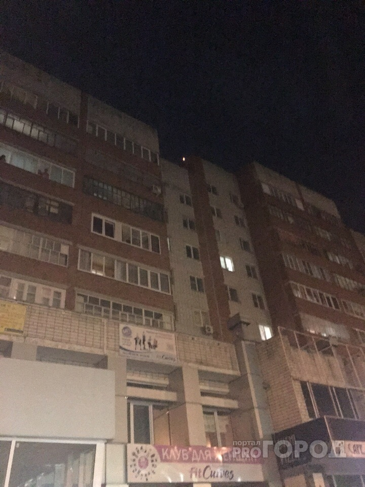 В Чебоксарах вспыхнул пожар в многоэтажке