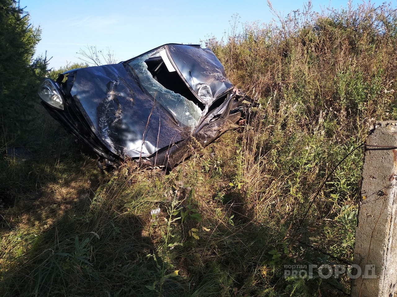 В Чувашии скончался 22-летний водитель, который за рулем "Приоры" вылетел в кювет