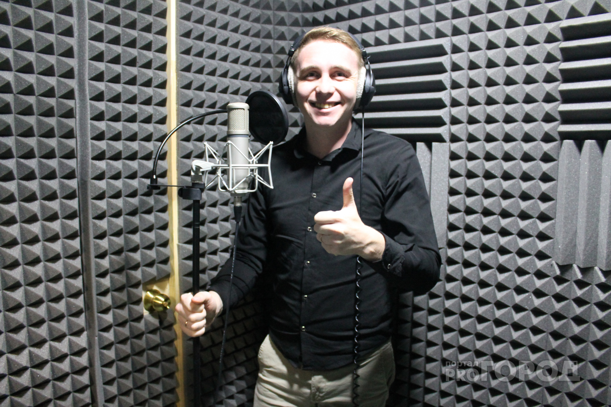 Известный чувашский певец: «Записал песню для жены за 6 часов до свадьбы»