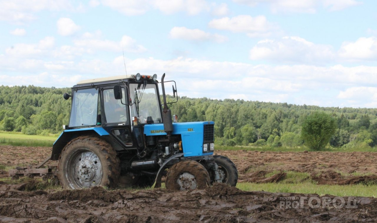 В Новочебоксарске нашли 9 пьющих трактористов