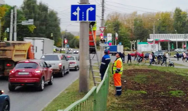 Фото к статье: В Чебоксарах продолжают менять схемы проезда