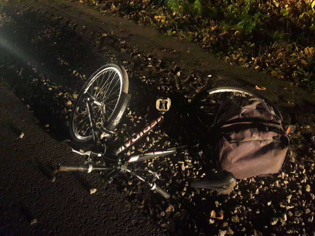 В Чебоксарах ищут автомобиль, который сбил велосипедиста и скрылся