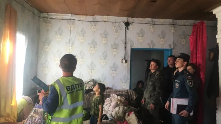 Фото к статье: В Чувашии нашли нарушения в домах неблагополучных семей
