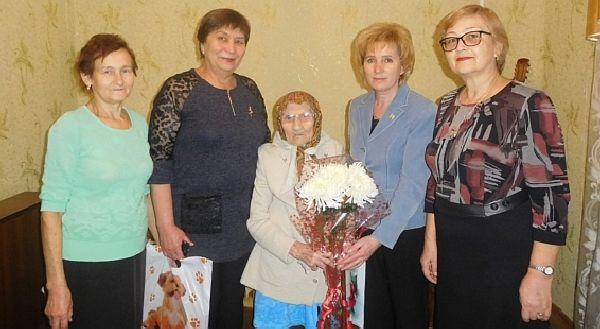В Новочебоксарске женщина отметила 101 день рождения