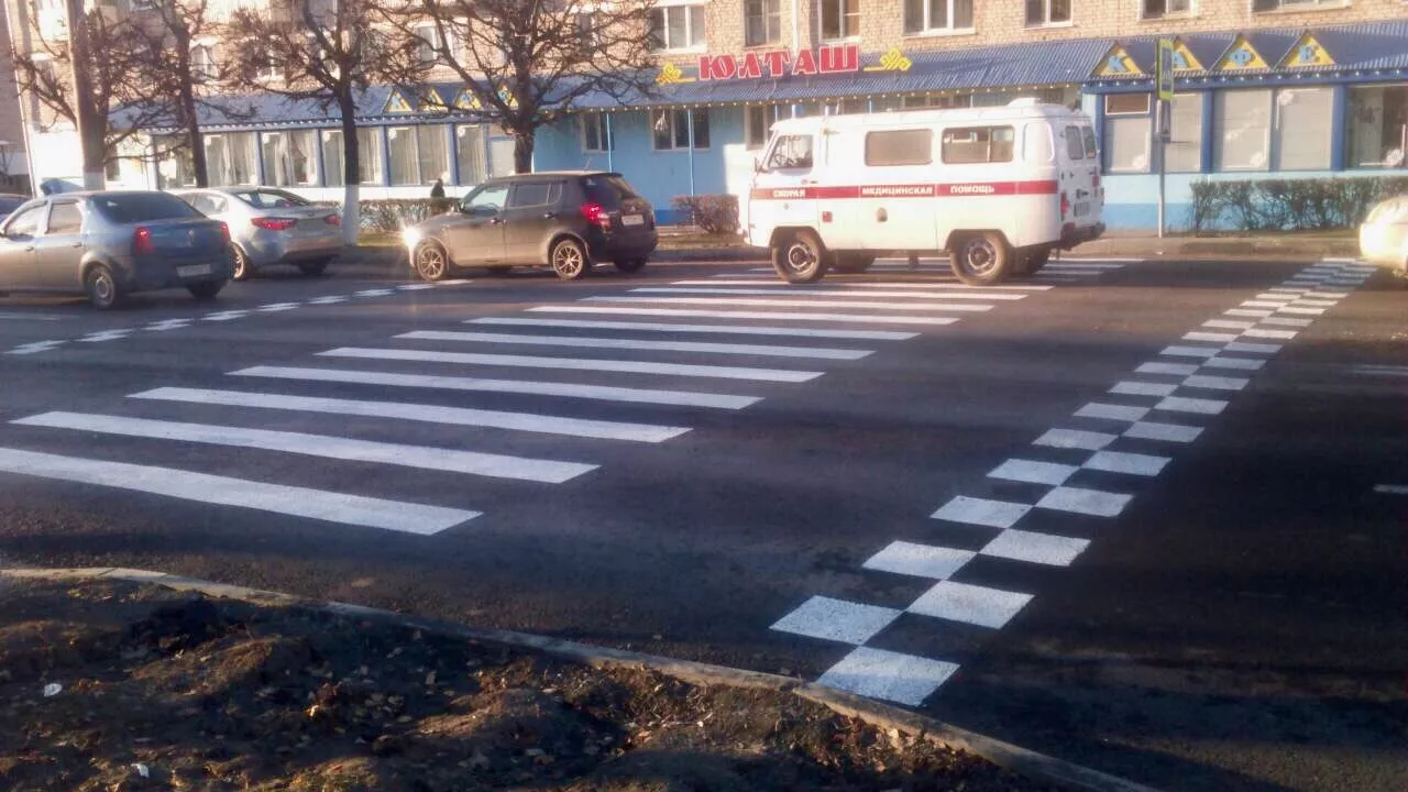Фото к статье: В Чебоксарах установили 15 новых «лежачих полицейских»