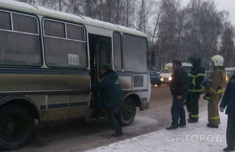 В Чебоксарах следователи начали проверку по факту возгорания пассажирского автобуса