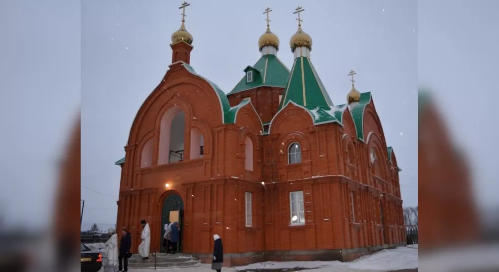 Фото к статье: В чувашском селе спустя 13 лет строительства открыли новую церковь